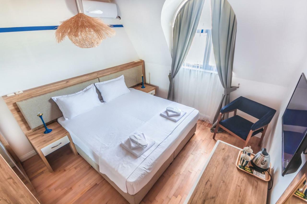 Sadafi Hotel • Სასტუმრო Სადაფი Batumi Exteriör bild